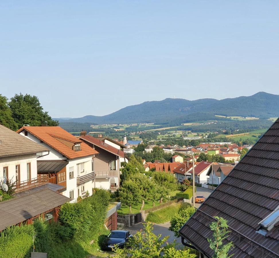 Grosszuegige Ferienwohnung In Furth Im Wald Kültér fotó