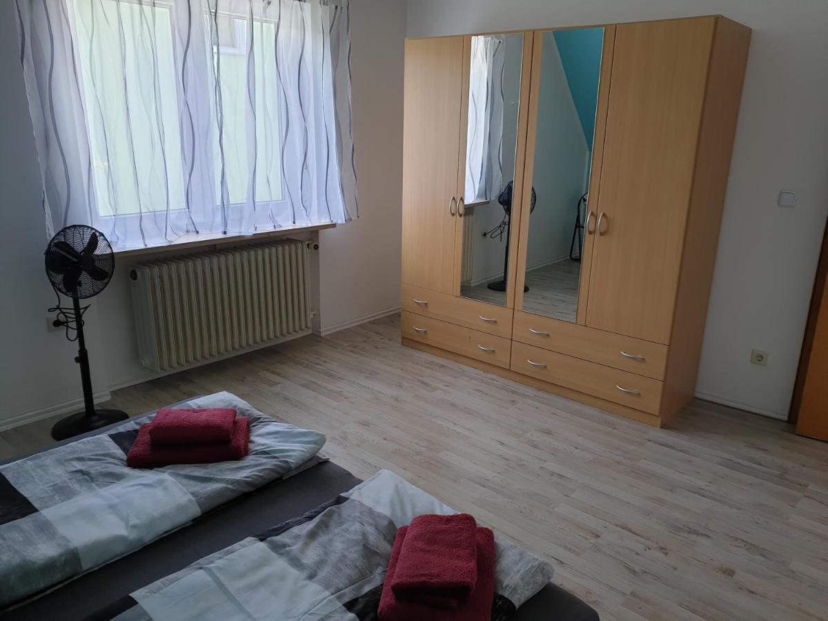 Grosszuegige Ferienwohnung In Furth Im Wald Kültér fotó